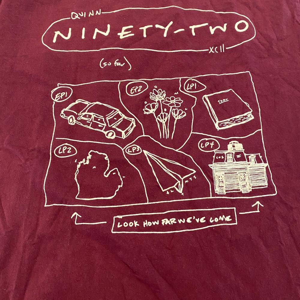 Quinn XCII concert shirt